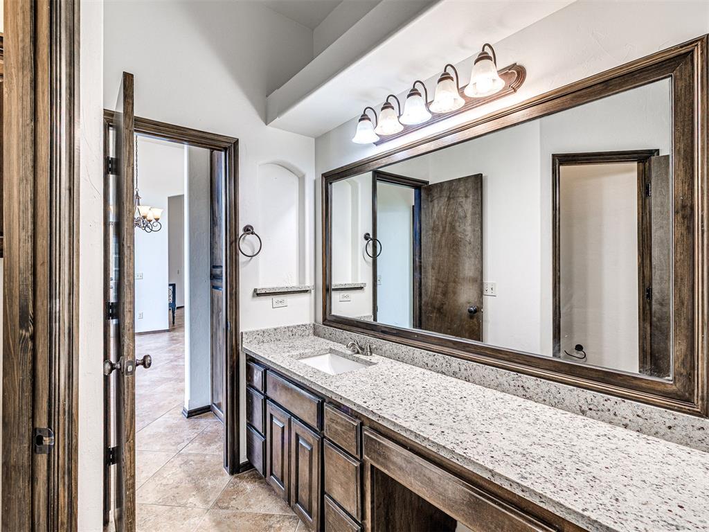 Edmond, Oklahoma, 73012, United States, 4 Bedrooms Bedrooms, ,3 BathroomsBathrooms,Residential,For Sale,1996470