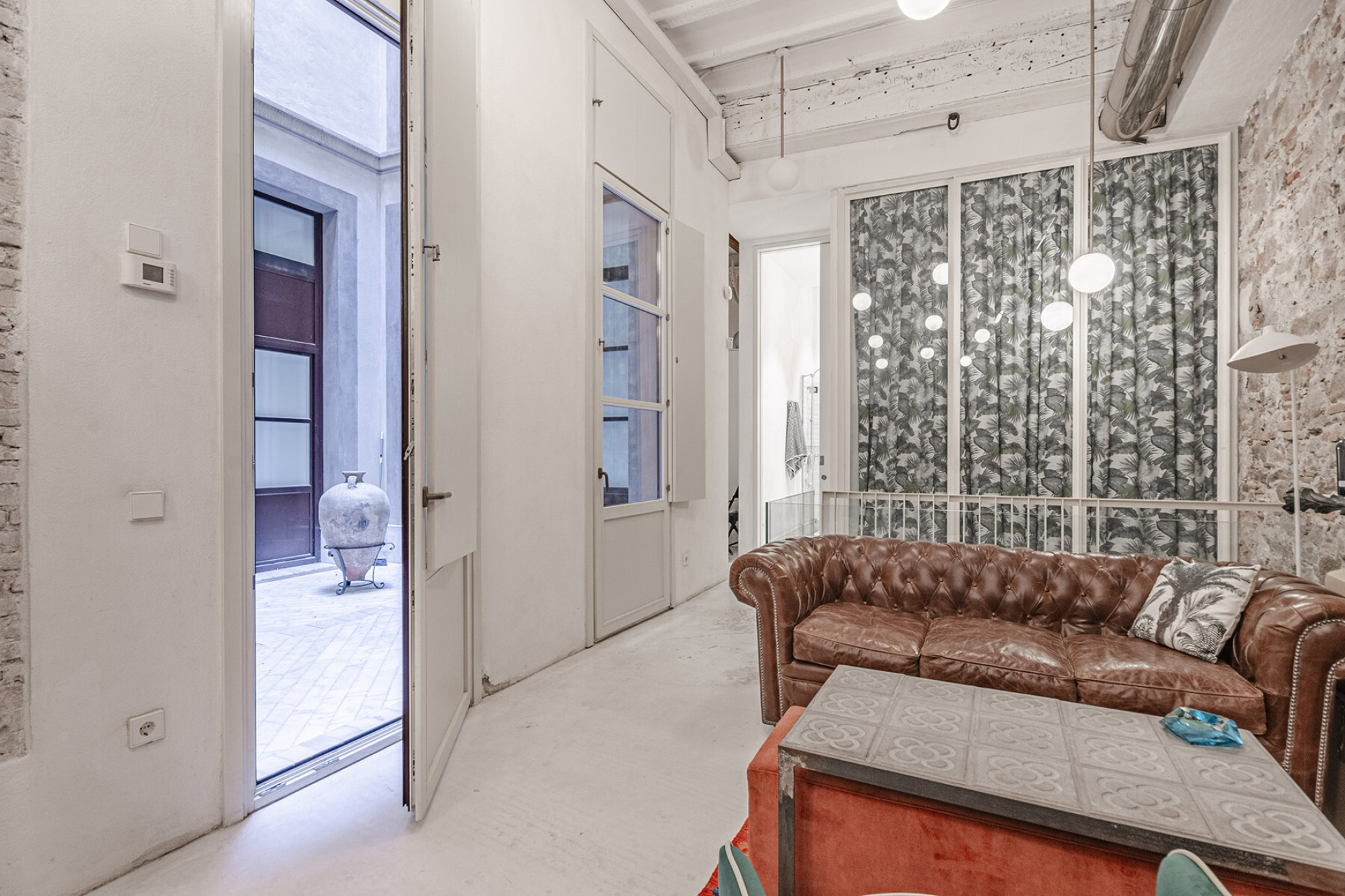  Renovated apartment with historical character in the Barri Gòtic - 物件實景