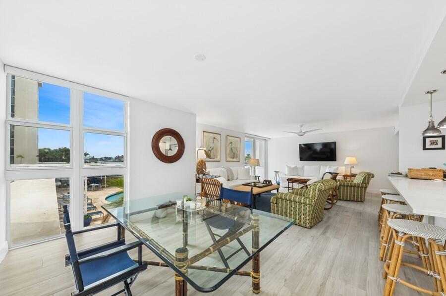 Delray Beach, Florida, 33483, United States, 2 Bedrooms Bedrooms, ,2 BathroomsBathrooms,Residential,For Sale,1731668