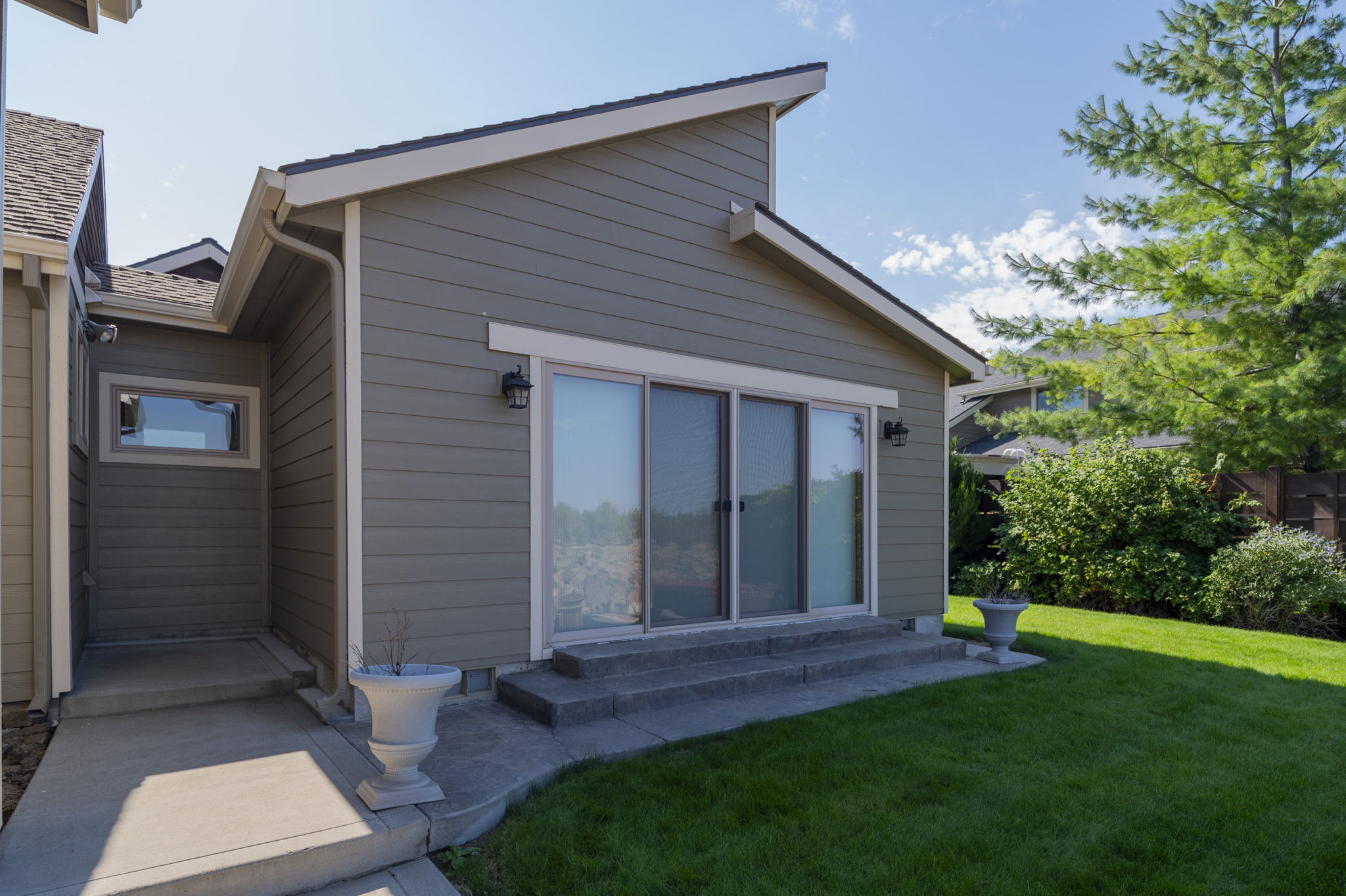 1841 NW 57th Way, Redmond, Oregon, 97756, United States, 4 Bedrooms Bedrooms, ,5 BathroomsBathrooms,Residential,For Sale,1841 NW 57th Way,1617281