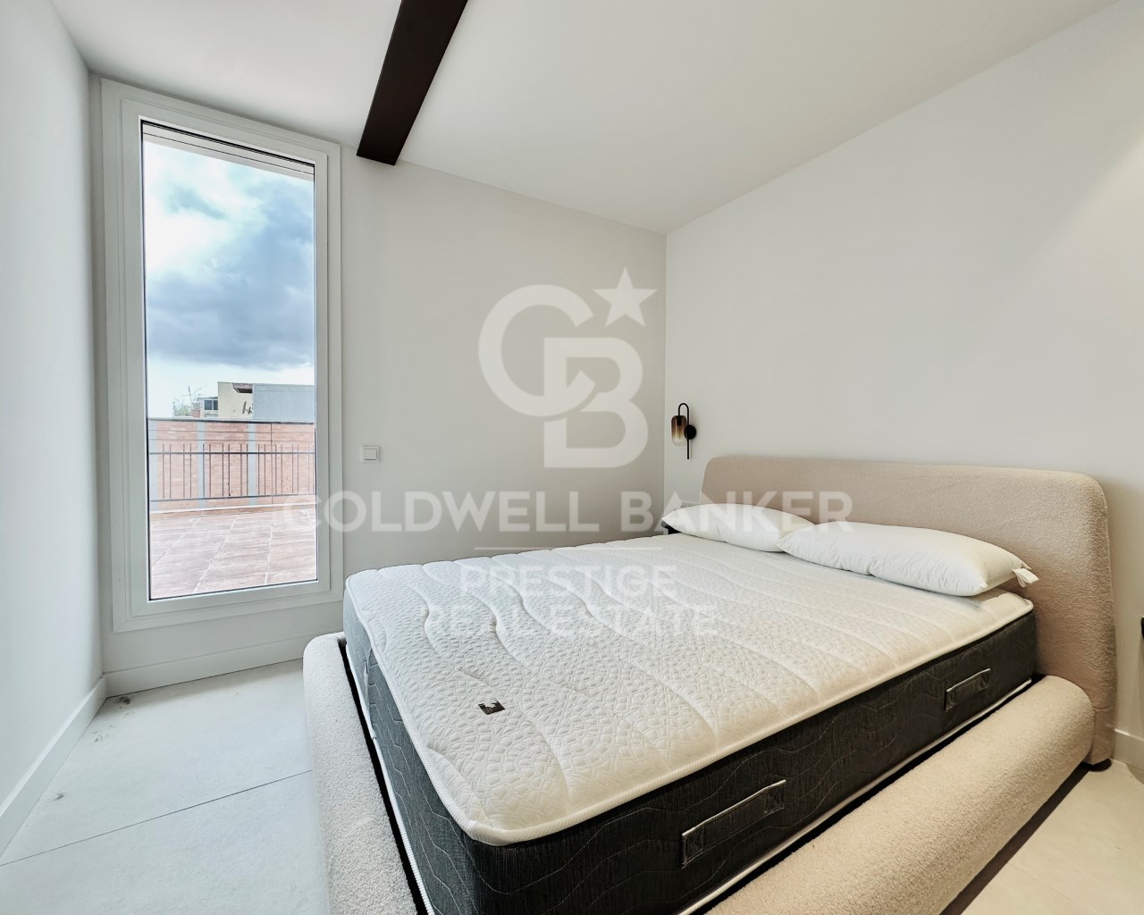 Barcelona, Catalonia, ES, 3 Bedrooms Bedrooms, ,2 BathroomsBathrooms,Residential,For Sale,1949795