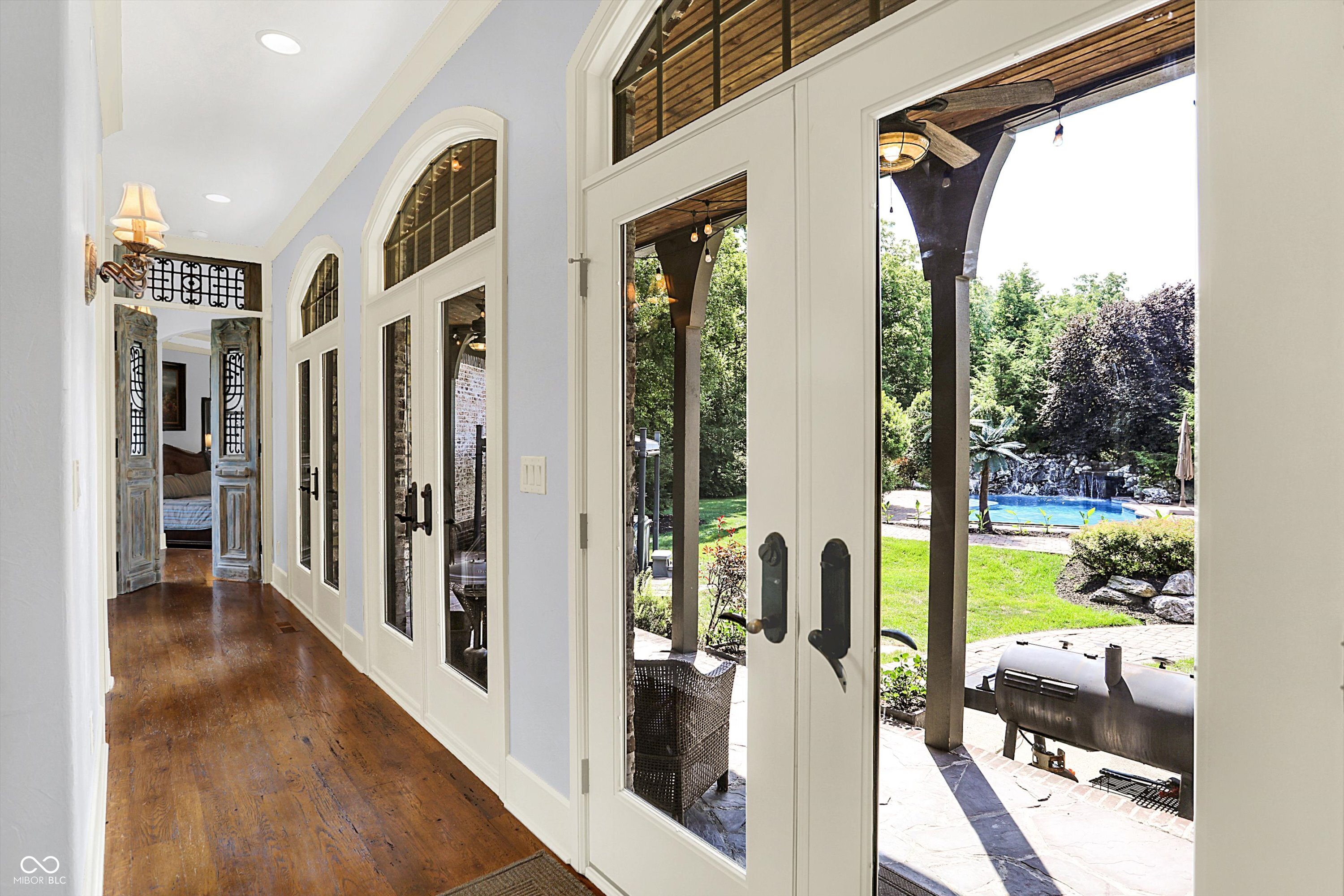 Zionsville, Indiana, 46077, United States, 4 Bedrooms Bedrooms, ,6 BathroomsBathrooms,Residential,For Sale,1978163