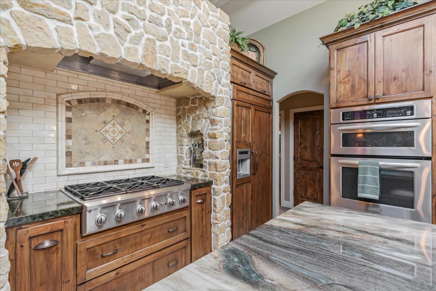 San Jose, California, 95125, United States, 5 Bedrooms Bedrooms, ,3 BathroomsBathrooms,Residential,For Sale,1911321