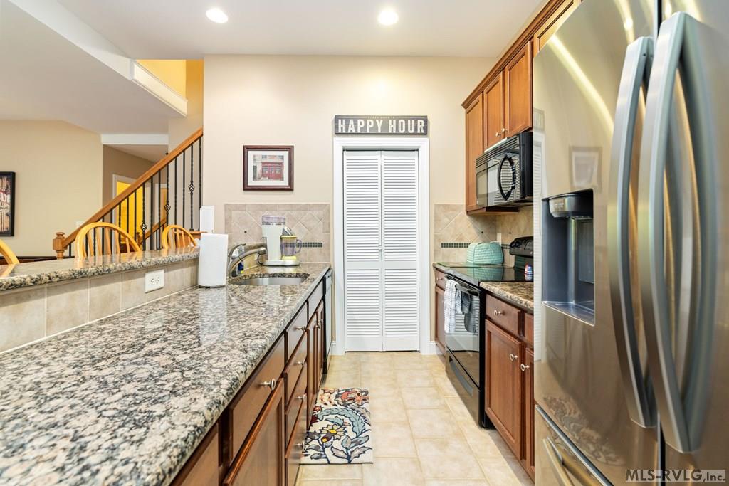 Boydton, Virginia, 23917, United States, 5 Bedrooms Bedrooms, ,4 BathroomsBathrooms,Residential,For Sale,1991597