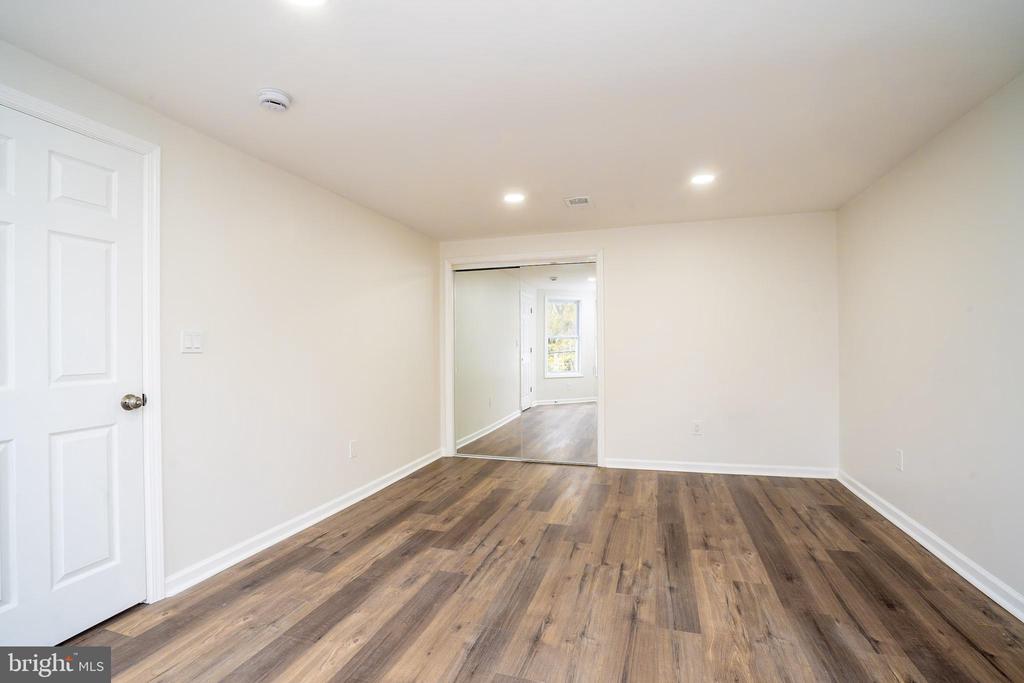 Hightstown, New Jersey, 08520, United States, 7 Bedrooms Bedrooms, ,5 BathroomsBathrooms,Residential,For Sale,1938166