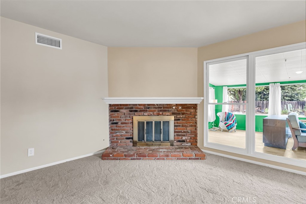 Riverside, California, 92506, United States, 3 Bedrooms Bedrooms, ,2 BathroomsBathrooms,Residential,For Sale,2001609