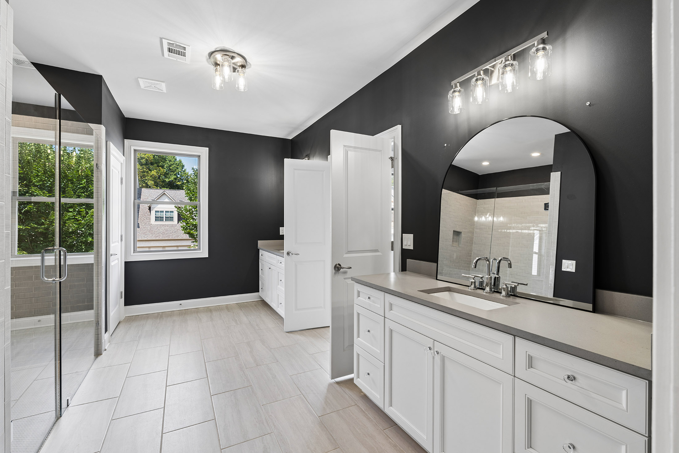  Upgraded Townhome Offers Low Maintenance Living - 物件實景