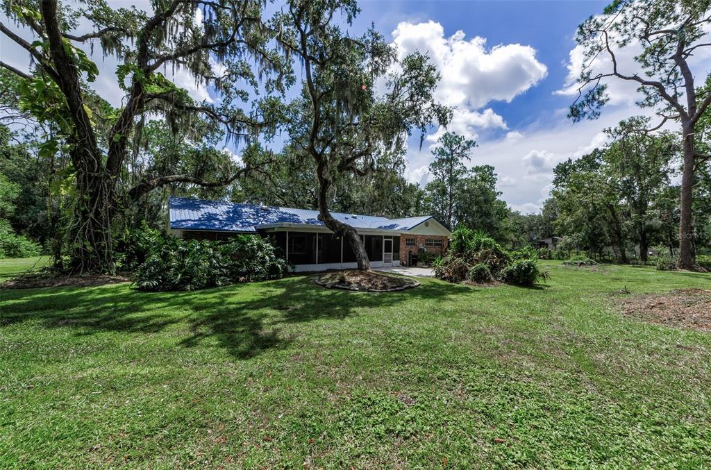 Plant City, Florida, 33566, United States, 3 Bedrooms Bedrooms, ,2 BathroomsBathrooms,Residential,For Sale,1932483