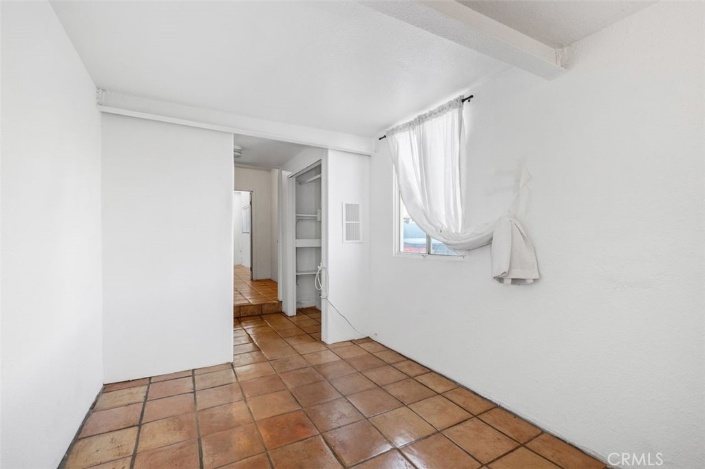 Newport Beach, California, 92663, United States, ,Residential,For Sale,1987612