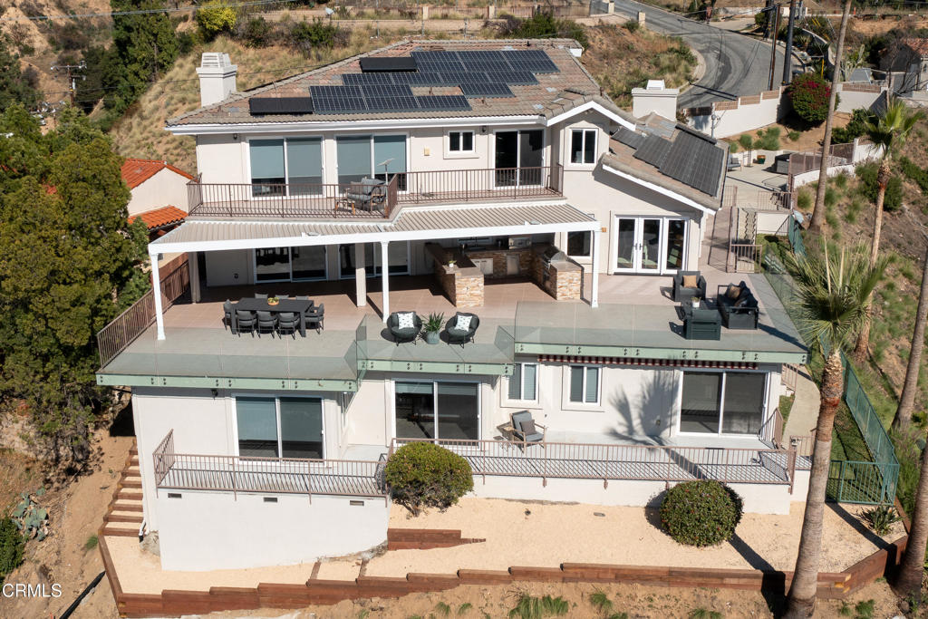 Altadena, California, 91001, United States, 5 Bedrooms Bedrooms, ,6 BathroomsBathrooms,Residential,For Sale,1989048