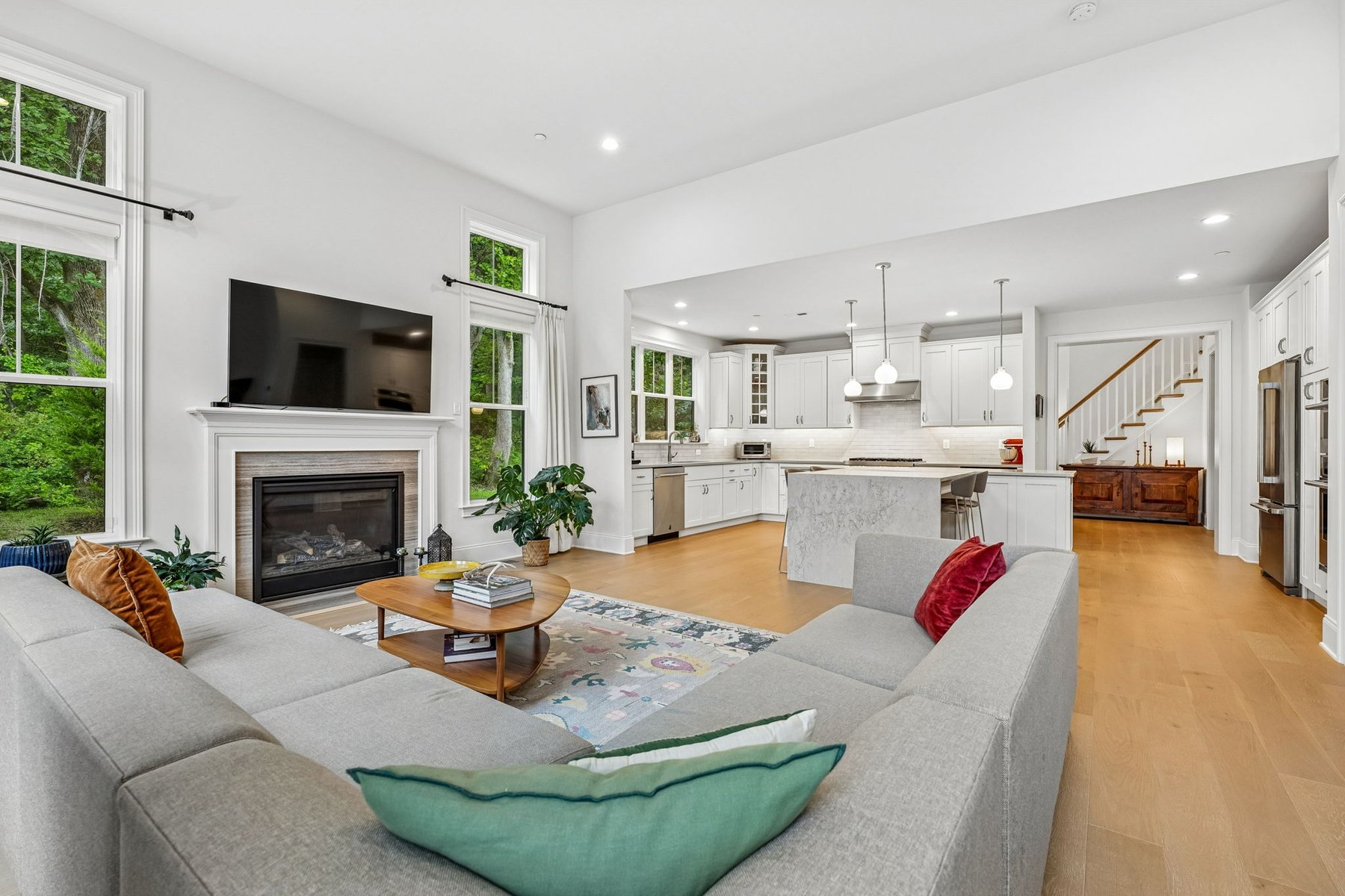 Luxury Privacy and Effortless Living in this ?Warren Villas? End Unit Townhome - 物件實景