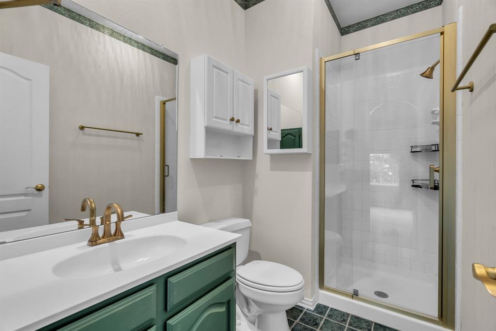 Grapevine, Texas, 76051, United States, 4 Bedrooms Bedrooms, ,4 BathroomsBathrooms,Residential,For Sale,1943655