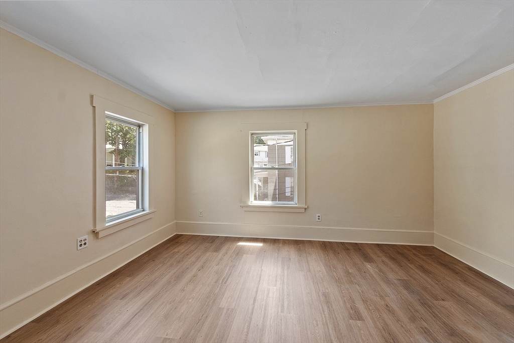 Fitchburg, Massachusetts, 01420, United States, 12 Bedrooms Bedrooms, ,5 BathroomsBathrooms,Residential,For Sale,1848100