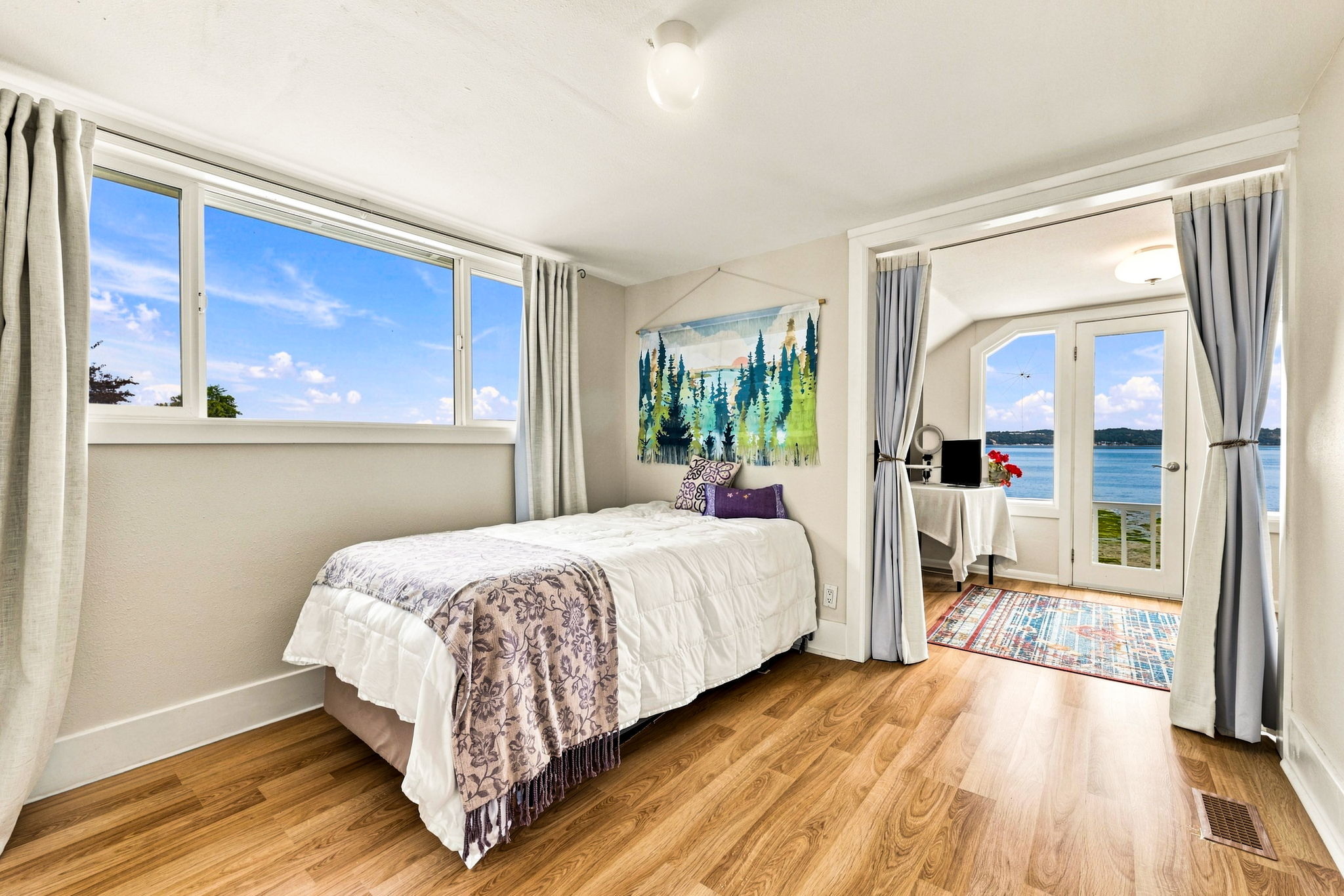  1626 Beach Dr NE, Tacoma, WA 98422 - 物件實景
