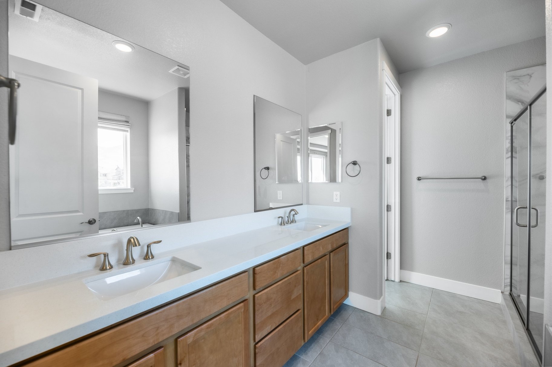  Upgraded Two Story with Unfiltered Peavine Views - 物件實景
