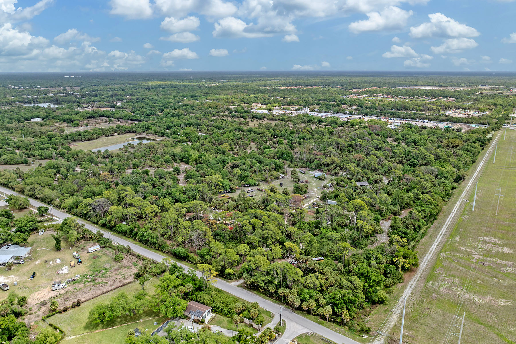  VENICE FARMS - 物件實景
