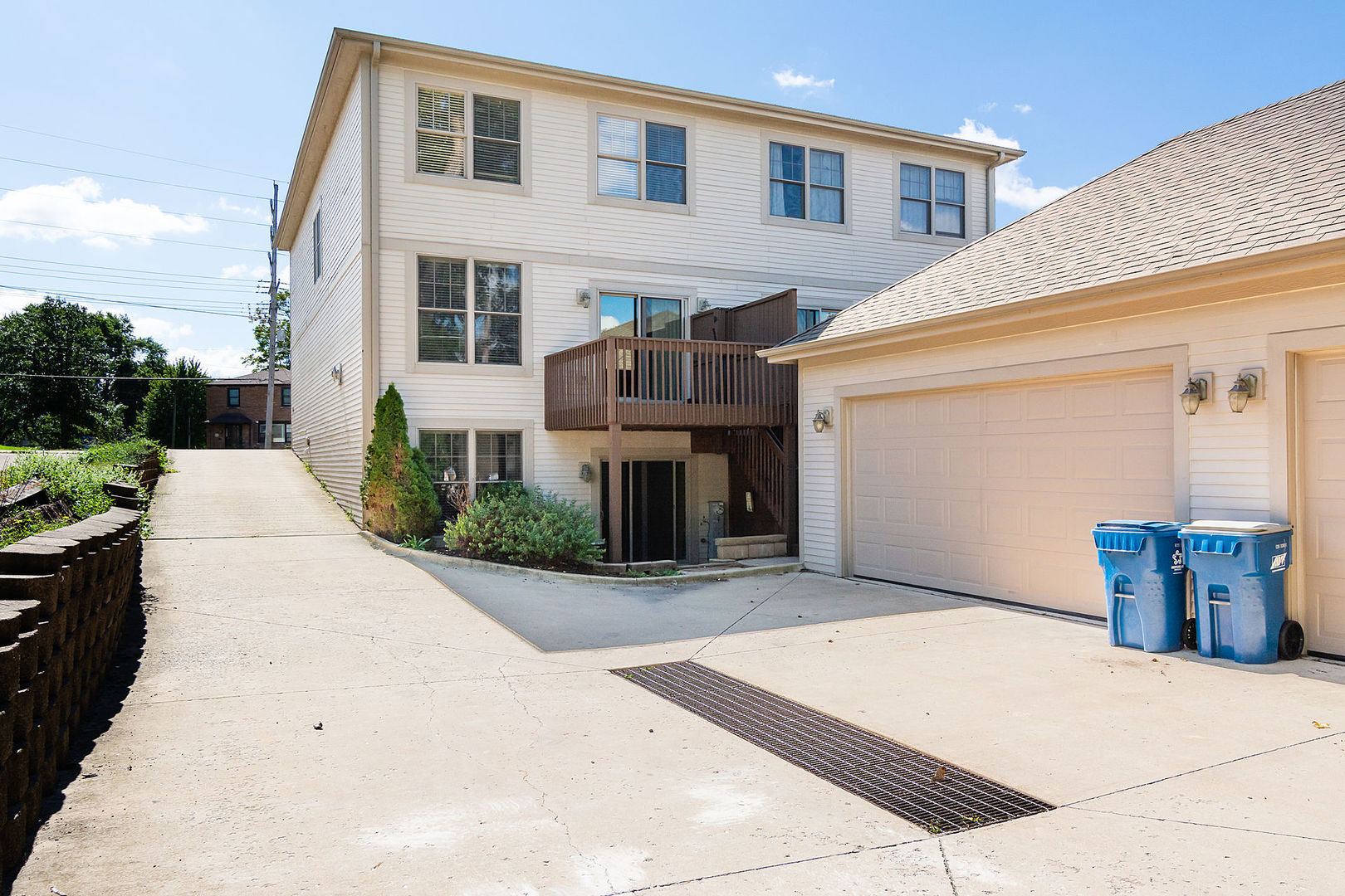 Downers Grove, Illinois, 60515, United States, 4 Bedrooms Bedrooms, ,4 BathroomsBathrooms,Residential,For Sale,1954600