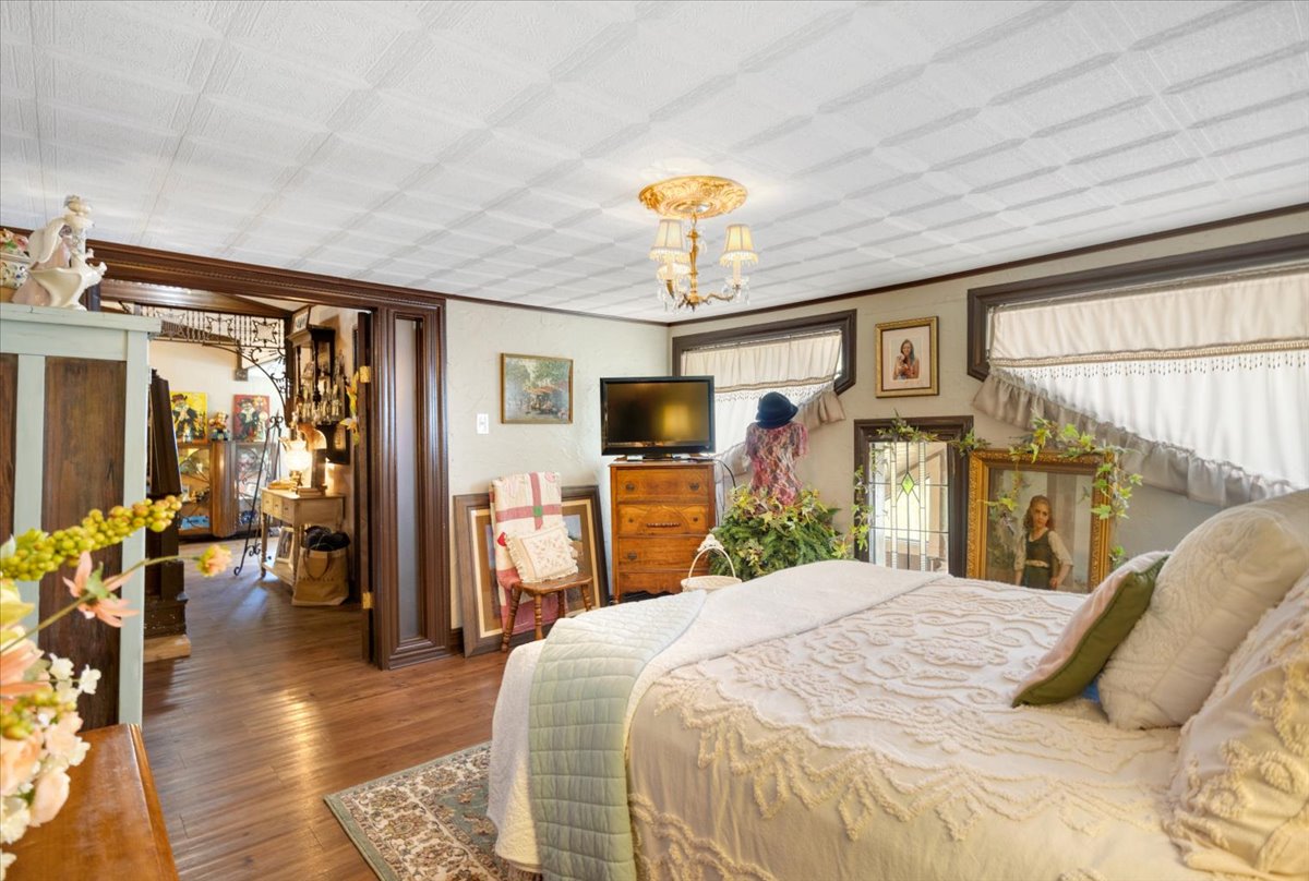Carthage, Texas, 75633, United States, 5 Bedrooms Bedrooms, ,4 BathroomsBathrooms,Residential,For Sale,1804016