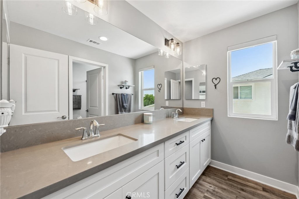 Yucaipa, California, 92399, United States, 4 Bedrooms Bedrooms, ,4 BathroomsBathrooms,Residential,For Sale,1847637