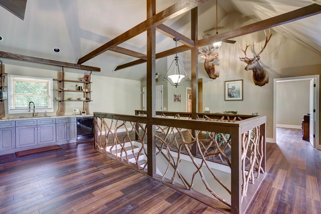 Hiawassee, Georgia, 30546, United States, 4 Bedrooms Bedrooms, ,5 BathroomsBathrooms,Residential,For Sale,1983256