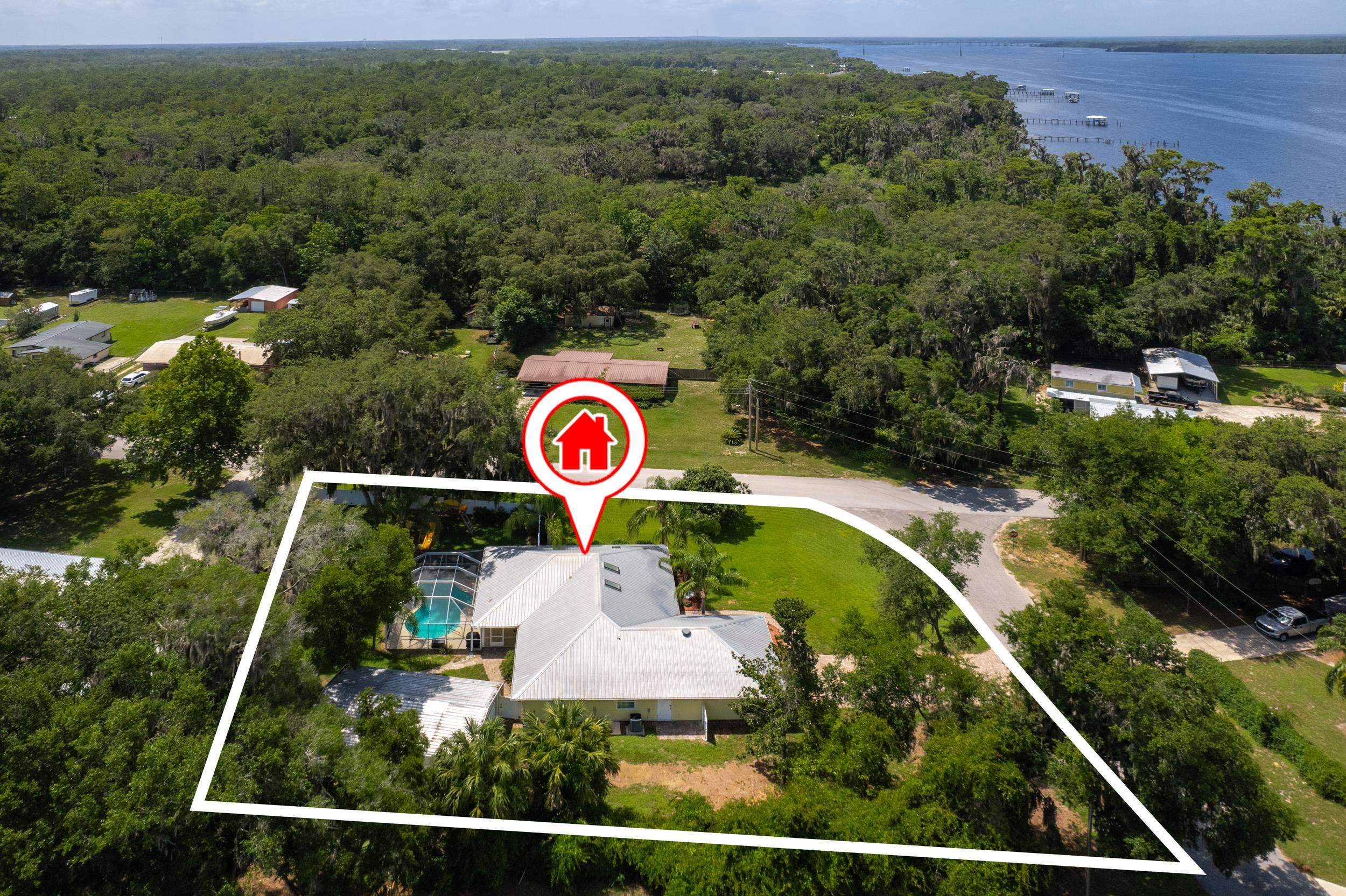 East Palatka, Florida, 32131, United States, 3 Bedrooms Bedrooms, ,2 BathroomsBathrooms,Residential,For Sale,1983358