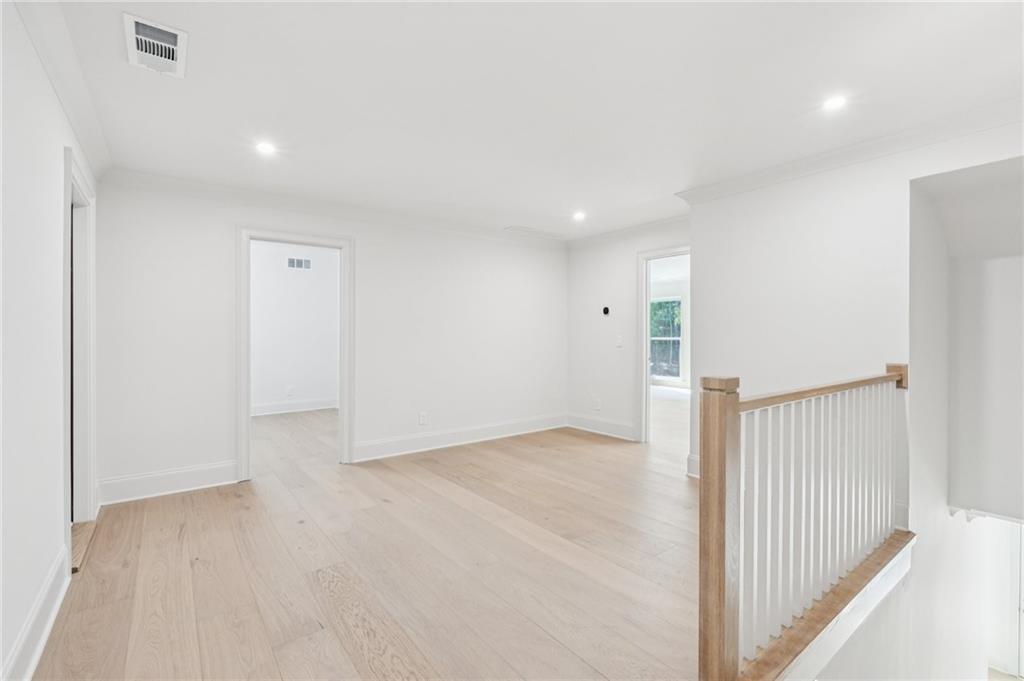 Alpharetta, Georgia, 30004, United States, 5 Bedrooms Bedrooms, ,7 BathroomsBathrooms,Residential,For Sale,1978962