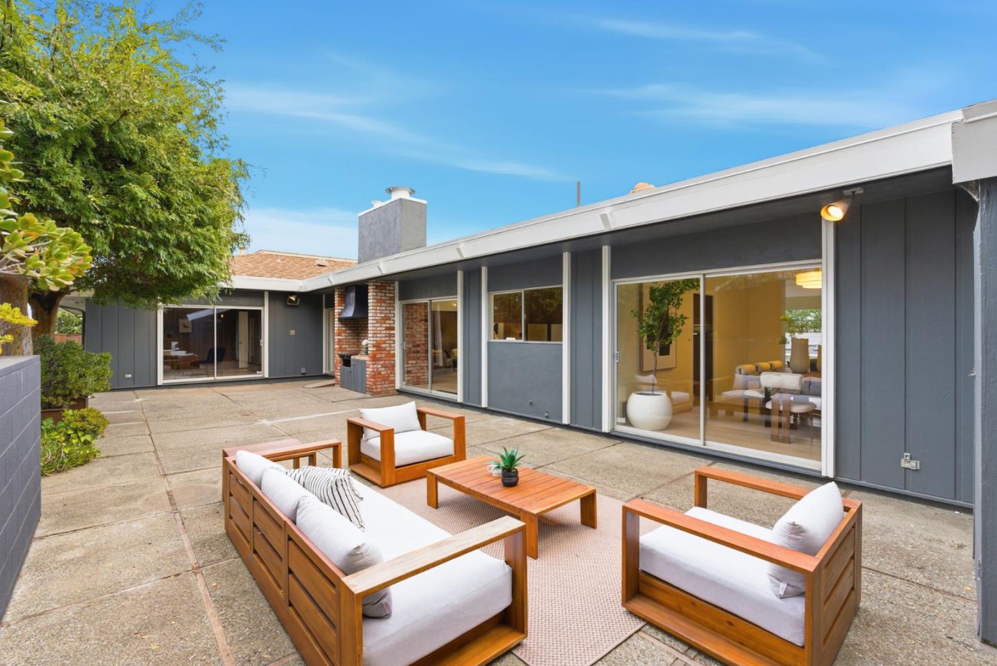 Millbrae, California, 94030, United States, 4 Bedrooms Bedrooms, ,3 BathroomsBathrooms,Residential,For Sale,1989349