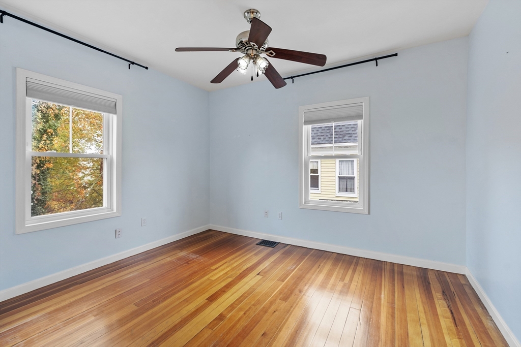 Beverly, Massachusetts, 01915, United States, 4 Bedrooms Bedrooms, ,3 BathroomsBathrooms,Residential,For Sale,1987739