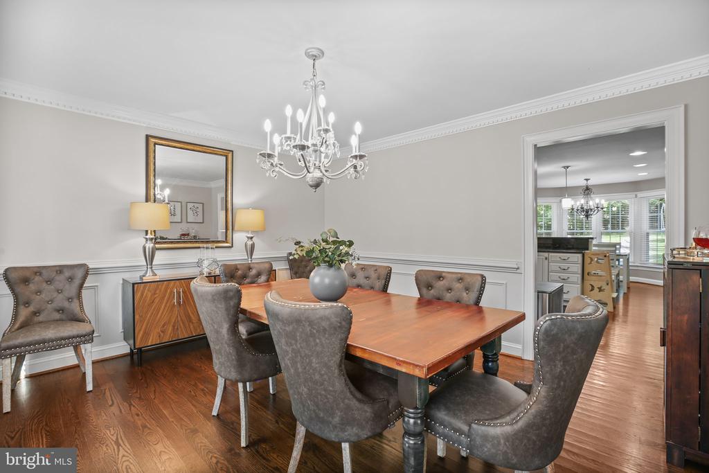 Fredericksburg, Virginia, 22407, United States, 5 Bedrooms Bedrooms, ,5 BathroomsBathrooms,Residential,For Sale,1927805