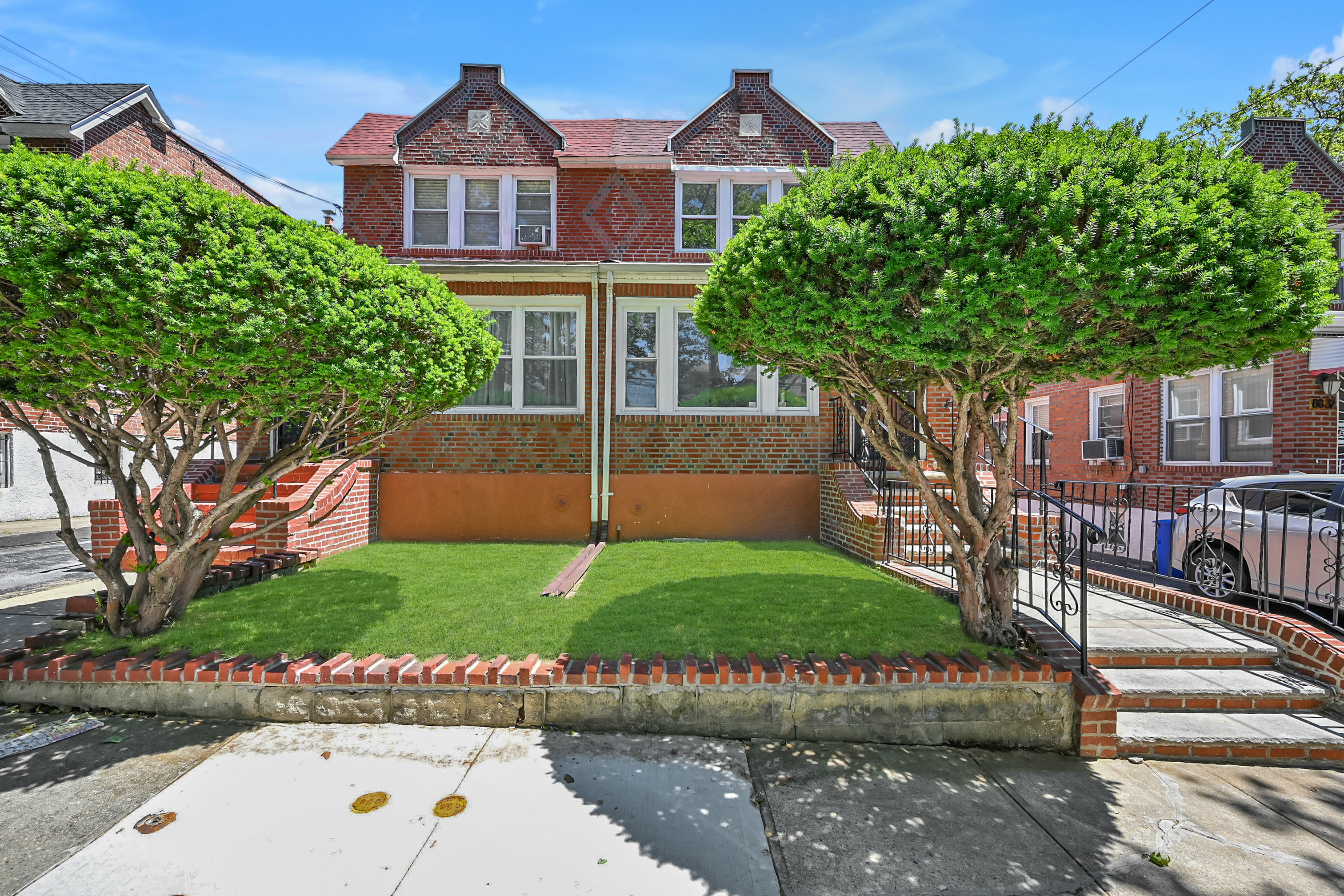 Vanderveer St, Queens Village, NY 11427 #1