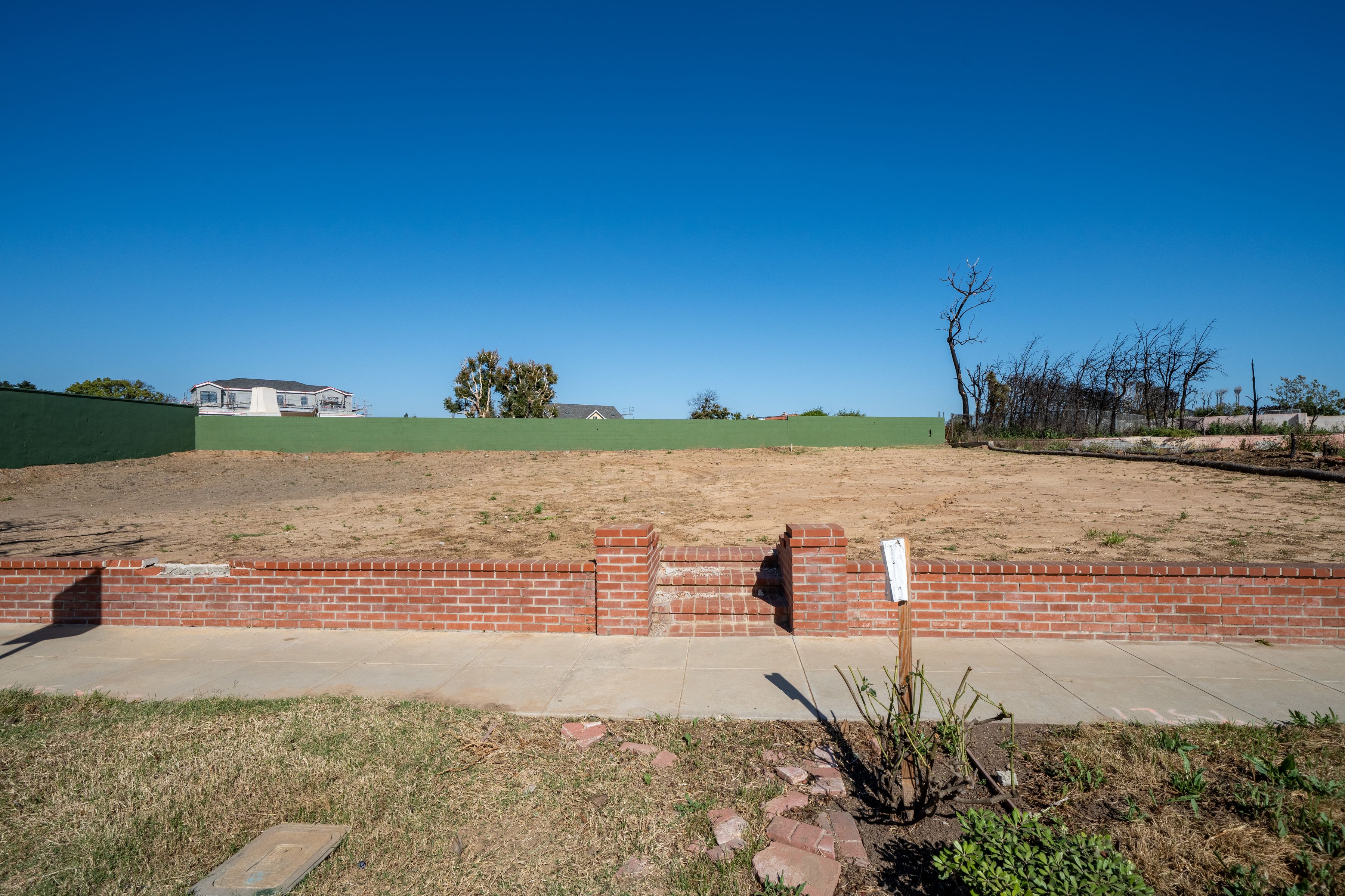  746 Alma Real Dr - 物件實景