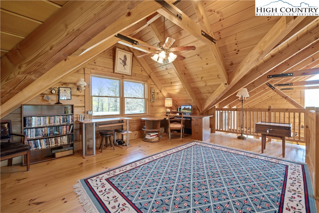 Grassy Creek, North Carolina, 28631, United States, 3 Bedrooms Bedrooms, ,4 BathroomsBathrooms,Residential,For Sale,1991857