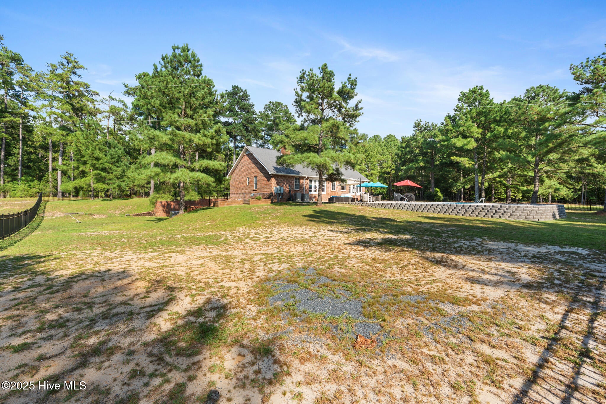 Ellerbe, North Carolina, 28338, United States, 3 Bedrooms Bedrooms, ,2 BathroomsBathrooms,Residential,For Sale,1926015