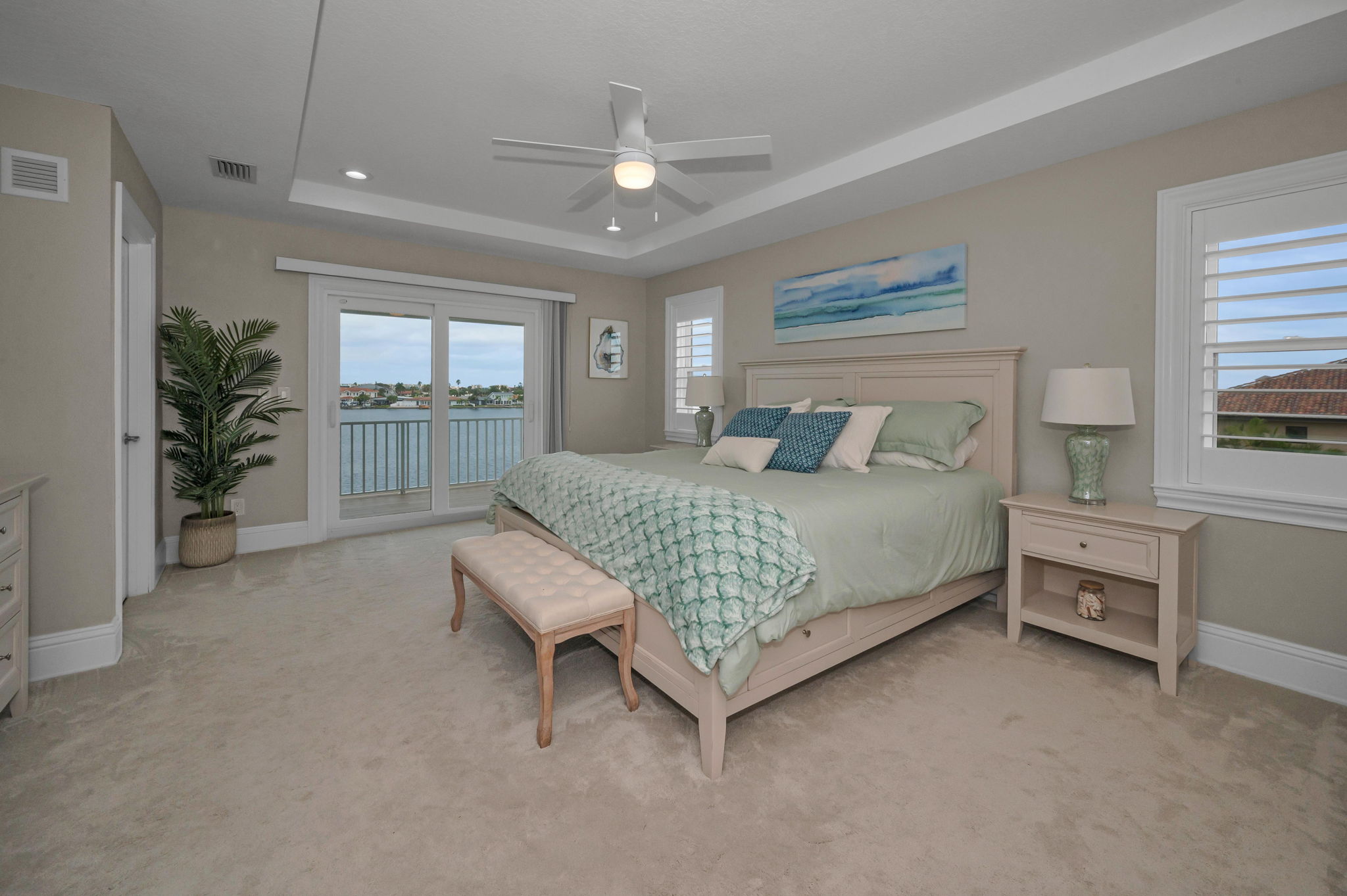 St Pete Beach, Florida, 33706, United States, 5 Bedrooms Bedrooms, ,4 BathroomsBathrooms,Residential,For Sale,1978824