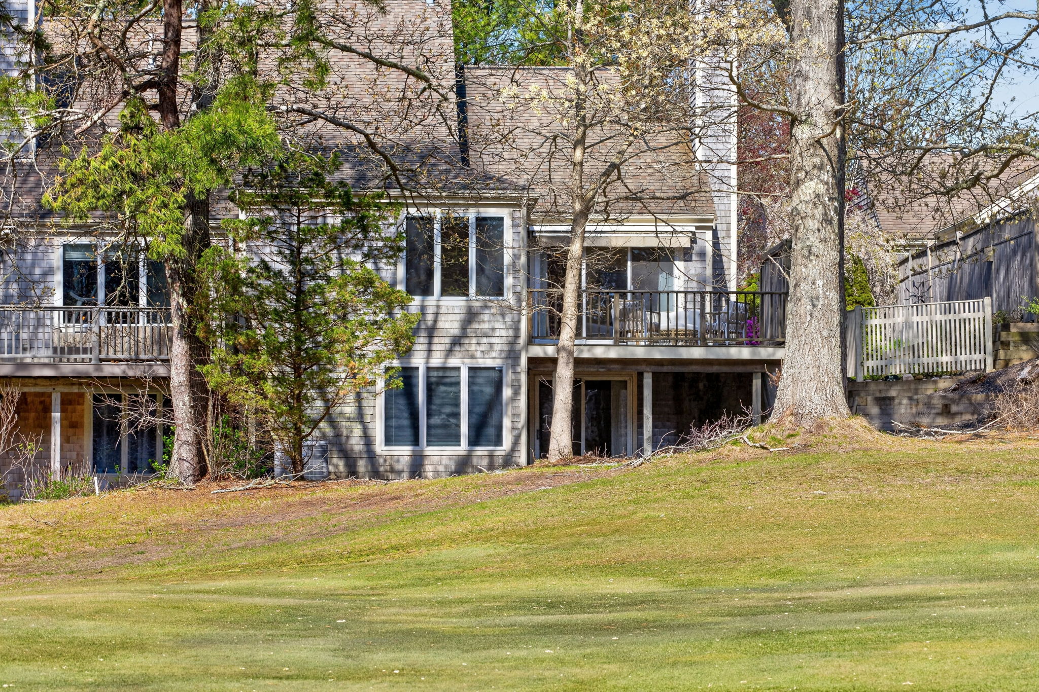  24 W Woods Circle, Yarmouth Port, MA, 02675 - 物件實景