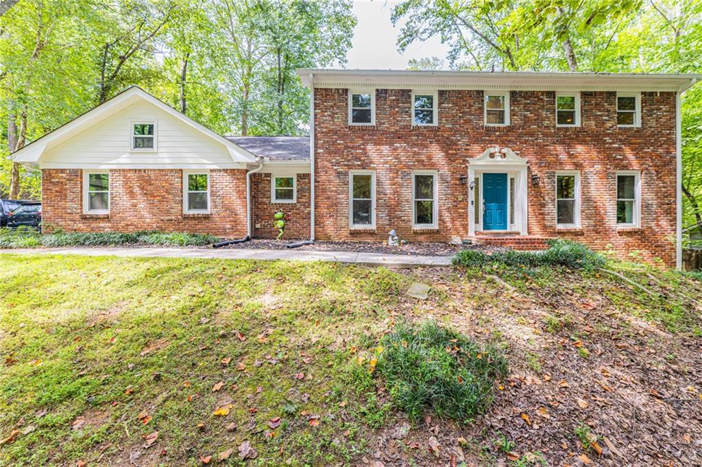 Marietta, Georgia, 30068, United States, 4 Bedrooms Bedrooms, ,4 BathroomsBathrooms,Residential,For Sale,1935159