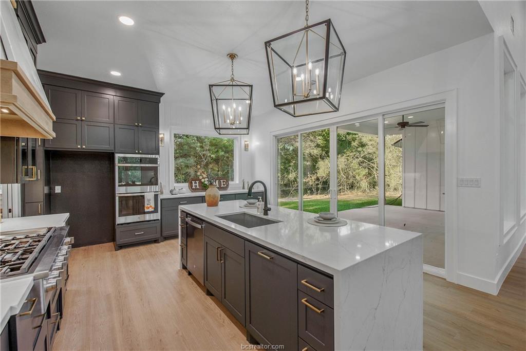 Franklin, Texas, 77856, United States, 4 Bedrooms Bedrooms, ,4 BathroomsBathrooms,Residential,For Sale,1880669
