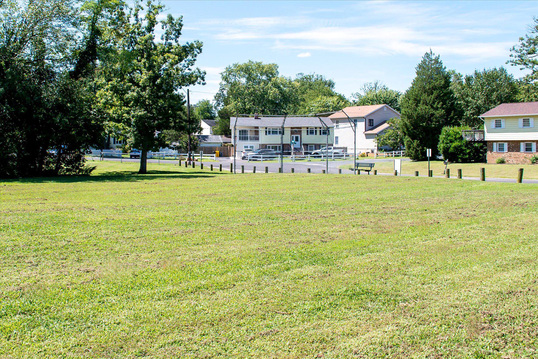 2033 Shore Drive, Edgewater, MD, 21037 - 物件實景