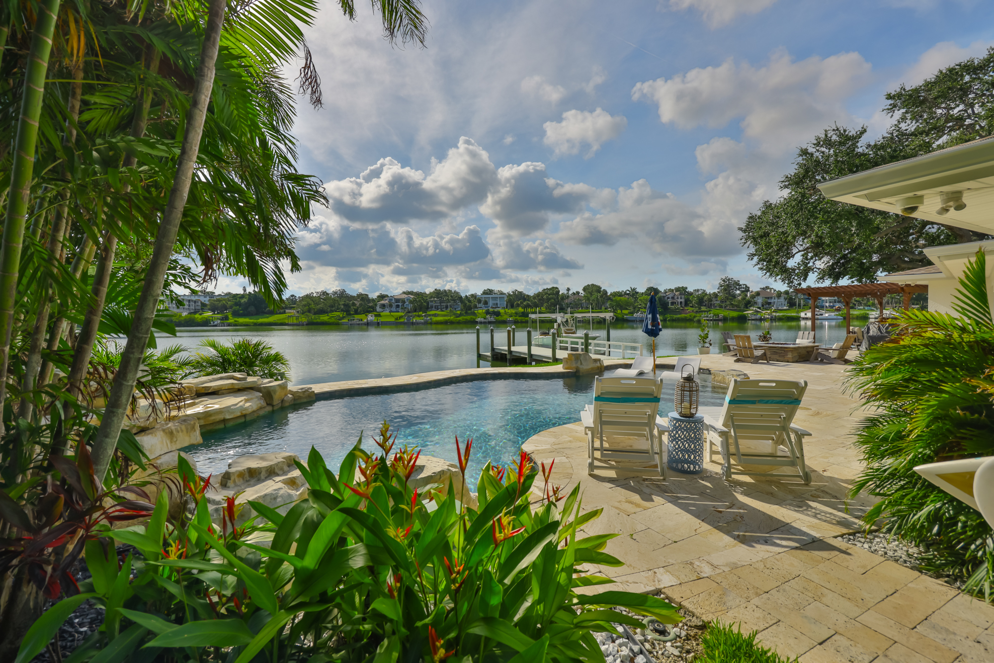 Largo, Florida, 33770, United States, 3 Bedrooms Bedrooms, ,4 BathroomsBathrooms,Residential,For Sale,1982146