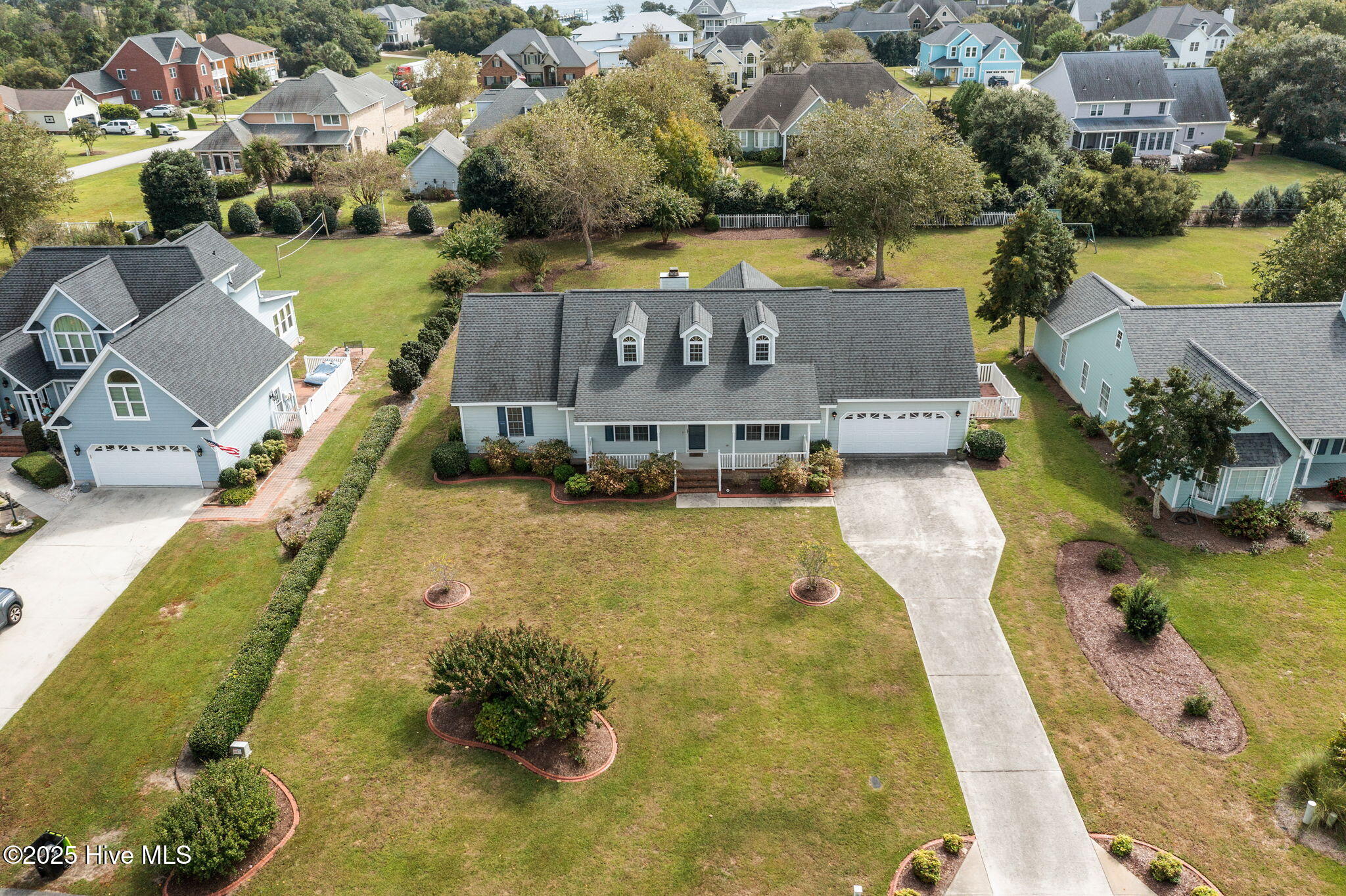 Cedar Point, North Carolina, 28584, United States, 3 Bedrooms Bedrooms, ,2 BathroomsBathrooms,Residential,For Sale,1957404