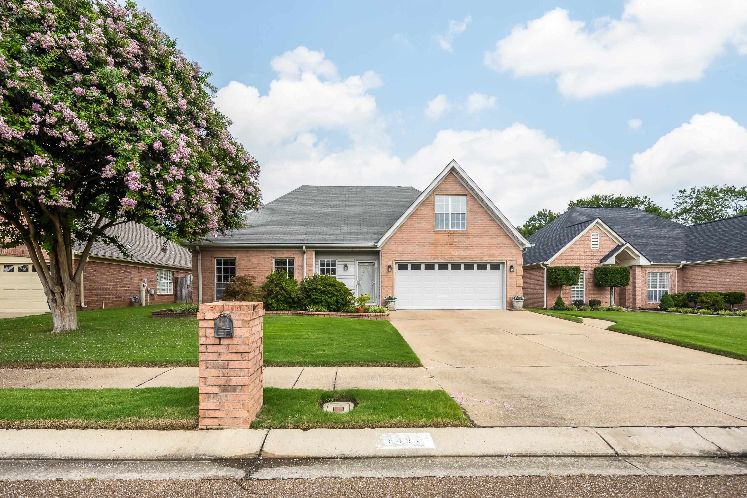 Gillia Cl , Memphis, TN 38135