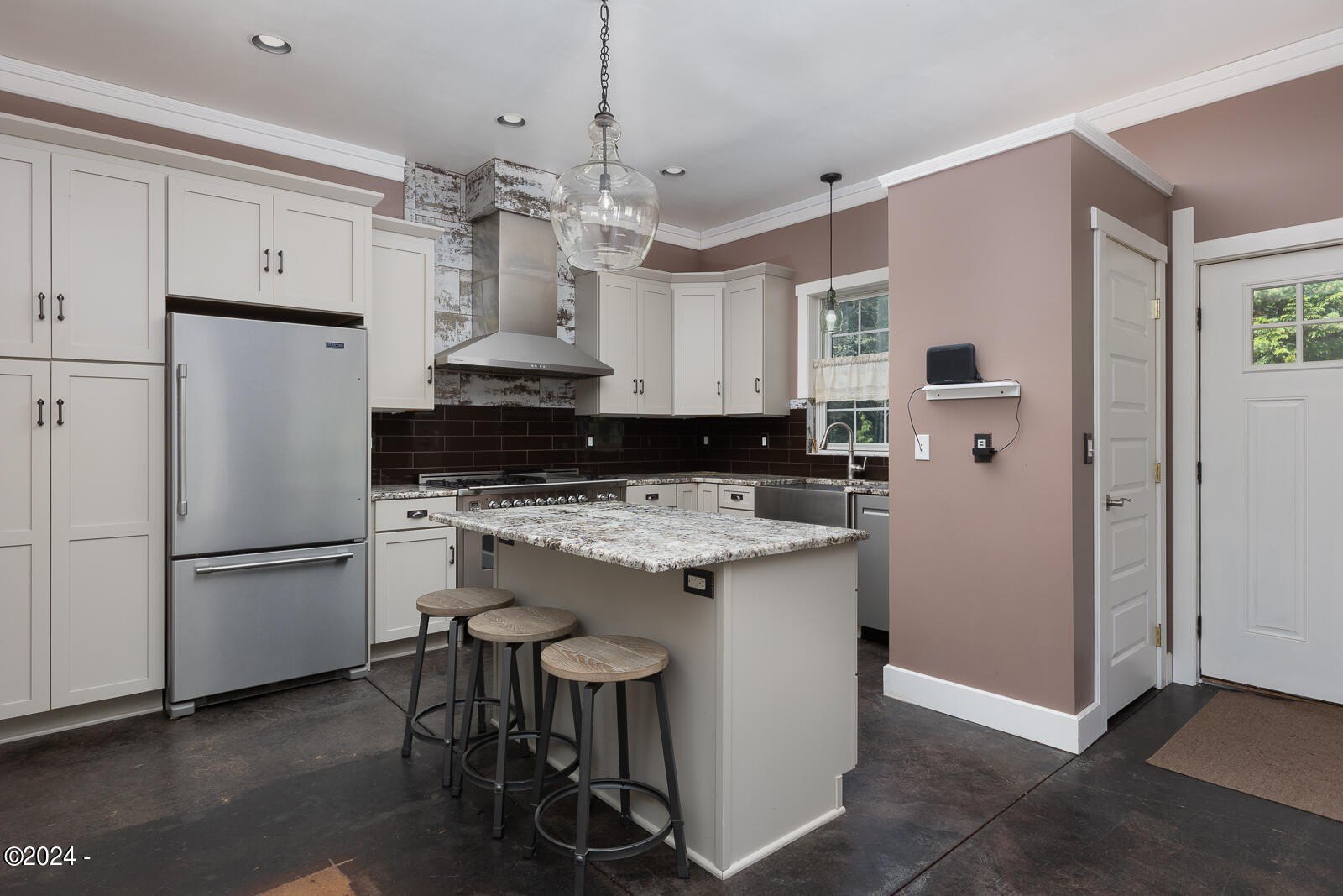 Waldport, Oregon, 97394, United States, 1 Bedroom Bedrooms, ,Residential,For Sale,1902038