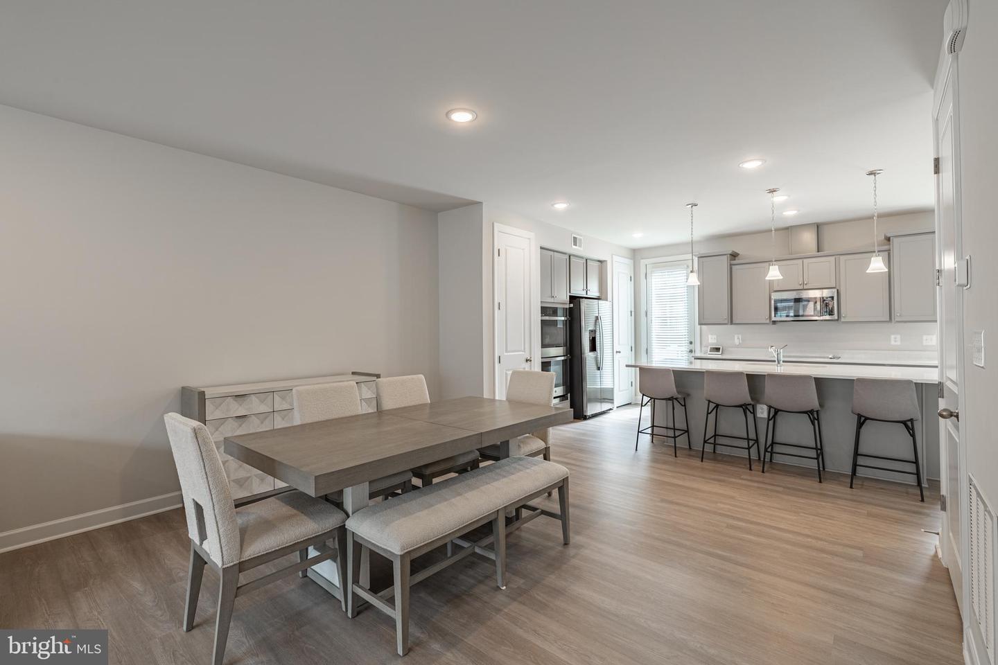 Alexandria, Virginia, 22306, United States, 3 Bedrooms Bedrooms, ,5 BathroomsBathrooms,Residential,For Sale,1913376