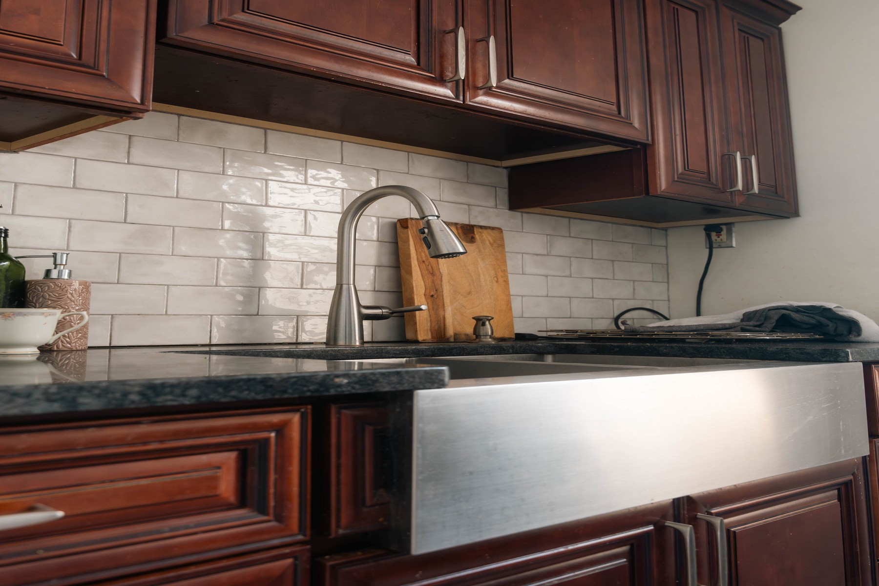  30 Gardner Ave, Jersey City, NJ 07304 - 物件實景