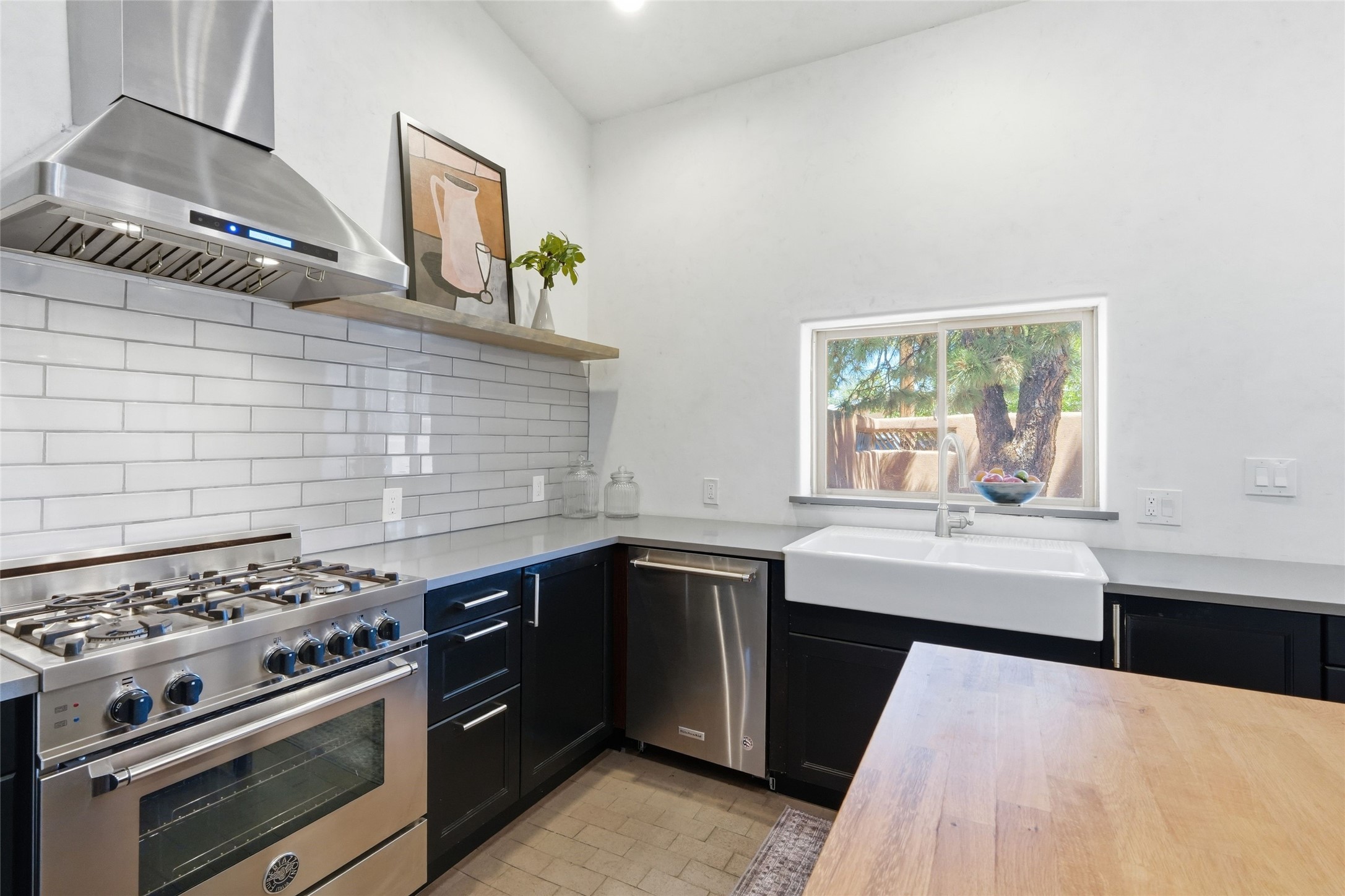  814 Dunlap Street - 物件實景