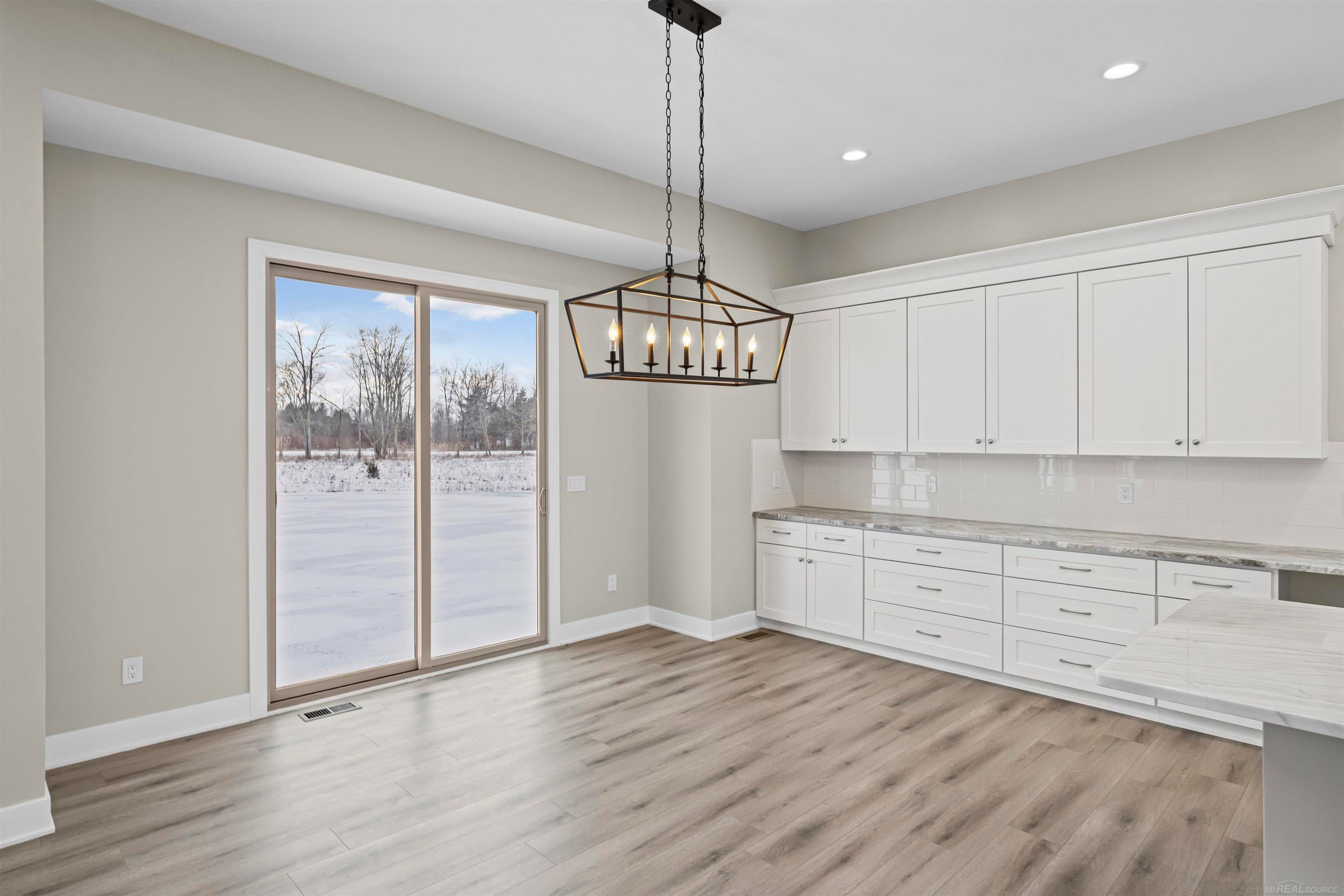 Richmond, Michigan, 48062, United States, 3 Bedrooms Bedrooms, ,3 BathroomsBathrooms,Residential,For Sale,2027528