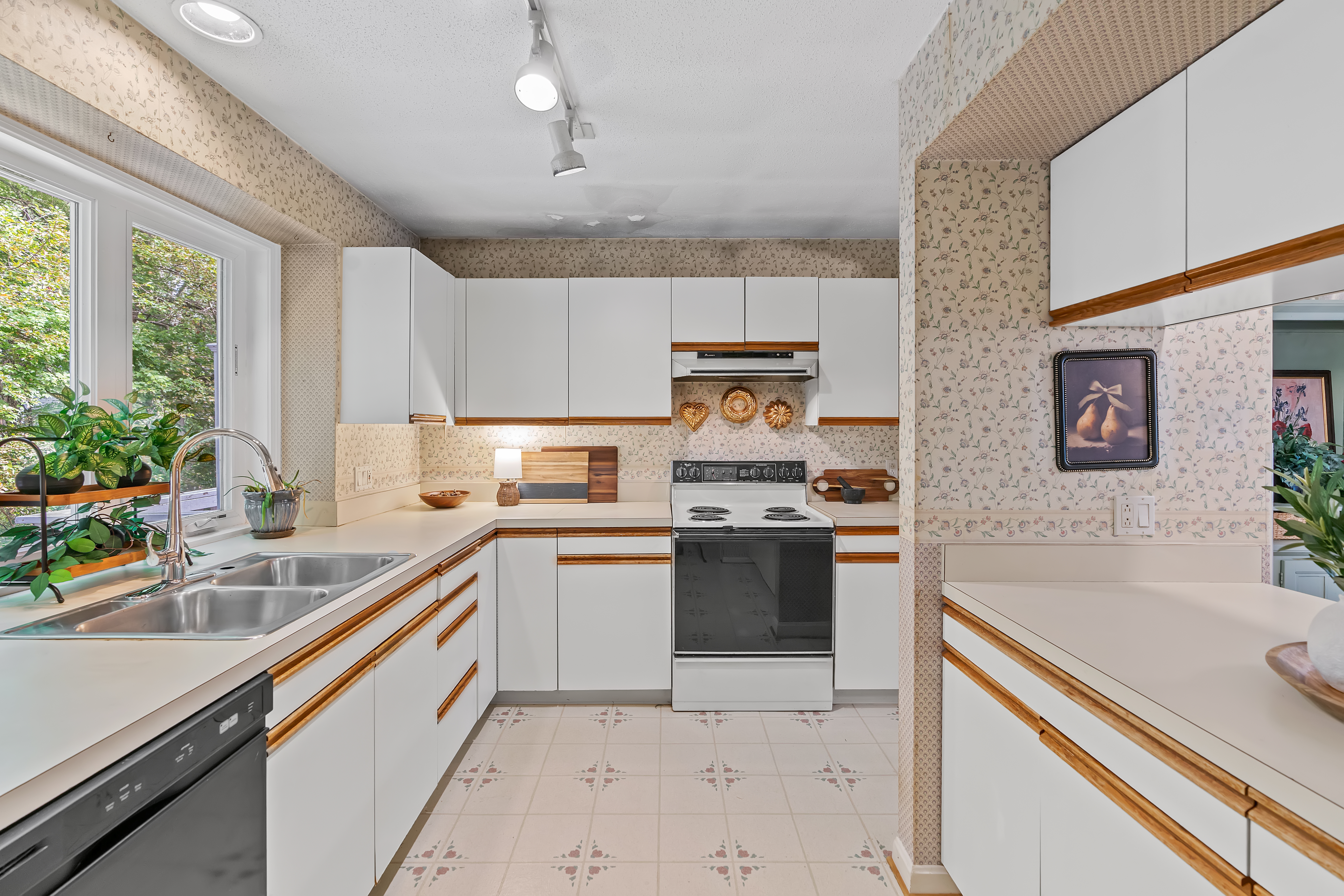  101 South Avenue- Unit 1004, Attleboro, MA, 02703 - 物件實景