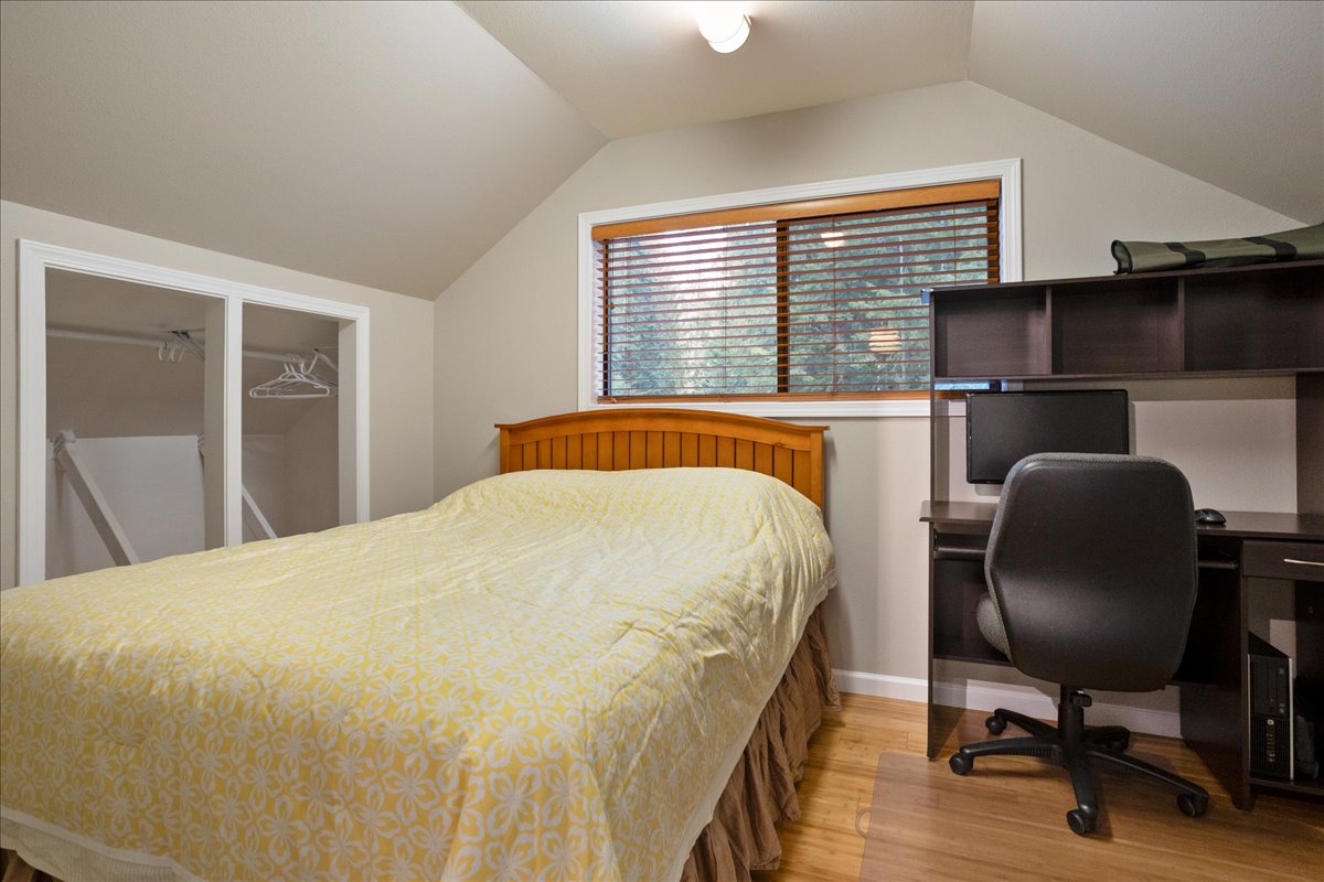 Hope, Idaho, 83836, United States, 3 Bedrooms Bedrooms, ,2 BathroomsBathrooms,Residential,For Sale,1764168