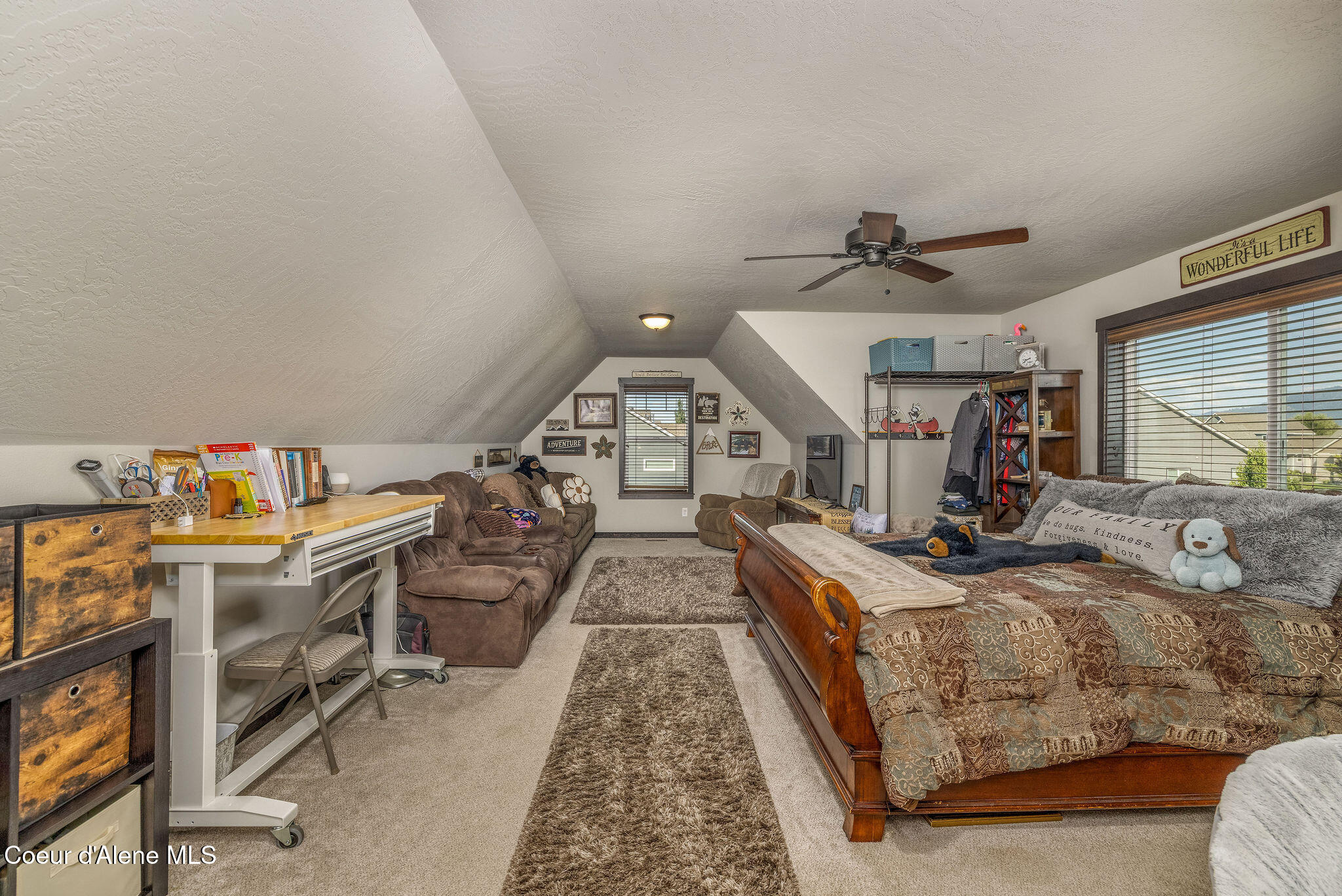 Coeur D'alene, Idaho, 83815, United States, 3 Bedrooms Bedrooms, ,1 BathroomBathrooms,Residential,For Sale,1927232