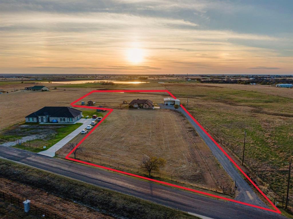 Midlothian, Texas, 76065, United States, 3 Bedrooms Bedrooms, ,3 BathroomsBathrooms,Residential,For Sale,1929128
